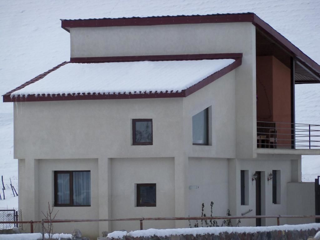 Дома для отпуска ---Allegria House--- Степанцминда