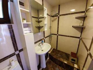 Дома для отпуска ---Allegria House--- Степанцминда Дом для отпуска-66
