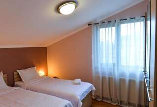Дома для отпуска ---Allegria House--- Степанцминда Дом для отпуска-83