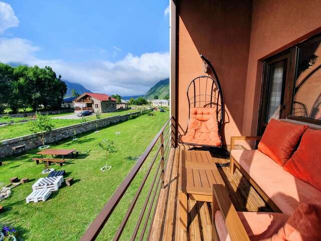 Дома для отпуска ---Allegria House--- Степанцминда-31
