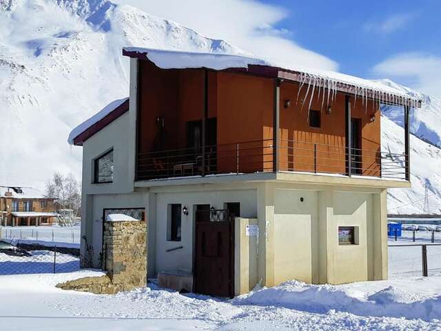 Дома для отпуска ---Allegria House--- Степанцминда-49